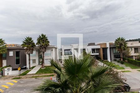 Casa de condomínio à venda com 567m², 5 quartos e 4 vagas Casa de condomínio à venda com 567m², 5 quartos e 4 vagasVista da Suíte