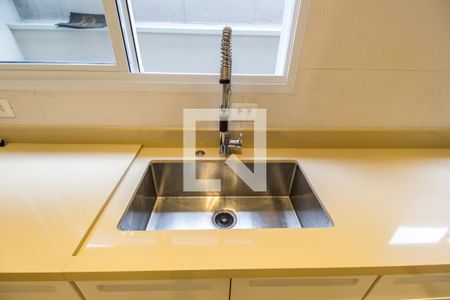 Casa de condomínio à venda com 567m², 5 quartos e 4 vagas Casa de condomínio à venda com 567m², 5 quartos e 4 vagasDetalhe da cozinha