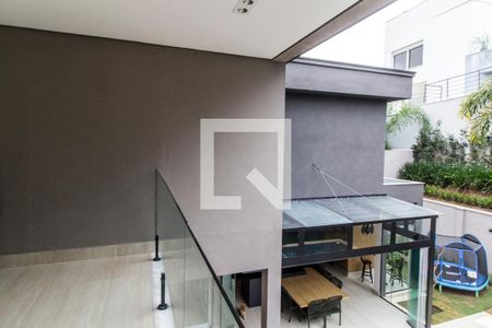 Casa de condomínio à venda com 567m², 5 quartos e 4 vagas Casa de condomínio à venda com 567m², 5 quartos e 4 vagasVaranda