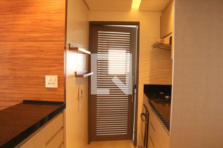 Apartamento à venda com 69m², 2 quartos e 2 vagasCozinha