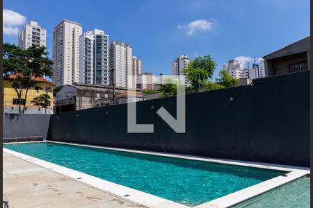 Apartamento à venda com 70m², 1 quarto e 1 vaga Apartamento à venda com 70m², 1 quarto e 1 vagaPiscina