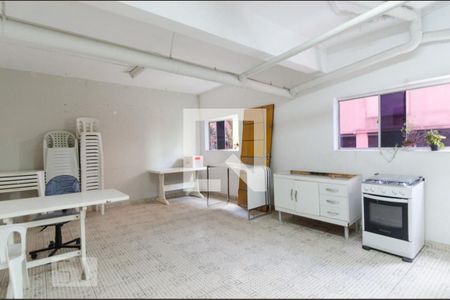 Apartamento para alugar com 40m², 2 quartos e 1 vagaÁrea comum - Salão de festas
