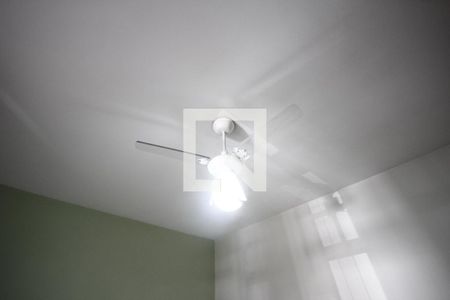 Casa à venda com 161m², 3 quartos e 2 vagasSuíte