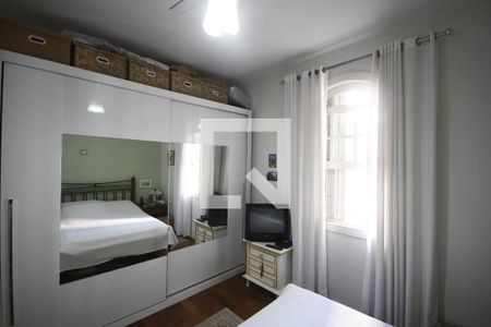 Casa à venda com 161m², 3 quartos e 2 vagasSuíte