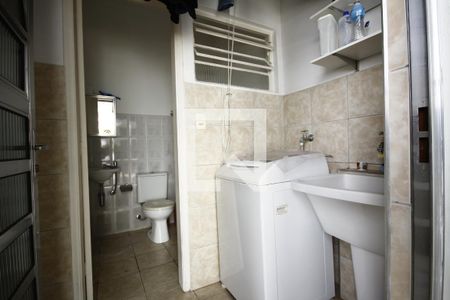 Casa à venda com 161m², 3 quartos e 2 vagasÁrea de Serviço