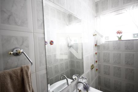 Casa à venda com 161m², 3 quartos e 2 vagasLavabo