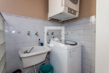 Casa à venda com 255m², 3 quartos e 2 vagasLavanderia