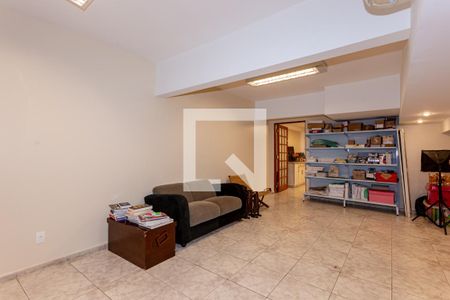 Casa à venda com 255m², 3 quartos e 2 vagasSalao Garagem