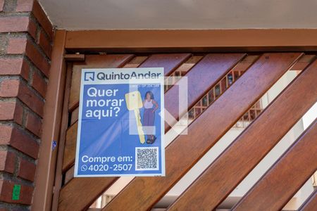 Casa à venda com 255m², 3 quartos e 2 vagasPlaquinha