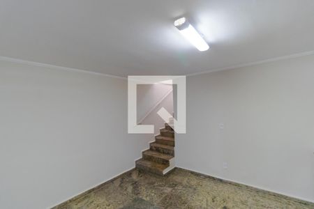 Casa à venda com 300m², 4 quartos e 4 vagasEscritório