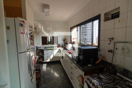 Apartamento para alugar com 155m², 3 quartos e 3 vagasCozinha 
