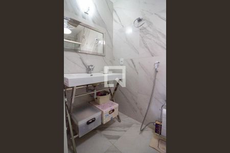 Apartamento à venda com 86m², 2 quartos e 1 vagaBanheiro da Suíte