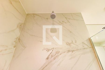 Apartamento à venda com 74m², 2 quartos e 1 vaga Apartamento à venda com 74m², 2 quartos e 1 vagaBanheiro
