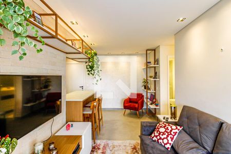 Sala de apartamento à venda com 2 quartos, 74m² em Santo Amaro, São Paulo