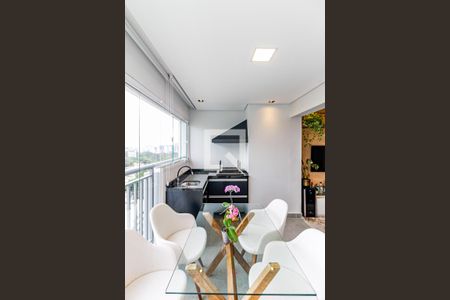 Varanda de apartamento à venda com 2 quartos, 74m² em Santo Amaro, São Paulo