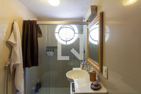 Apartamento para alugar com 180m², 4 quartos e 2 vagas Apartamento para alugar com 180m², 4 quartos e 2 vagasBanheiro 2