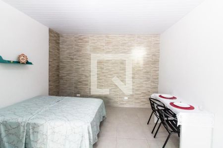 Quarto de kitnet/studio para alugar com 1 quarto, 25m² em Umuarama, São Paulo