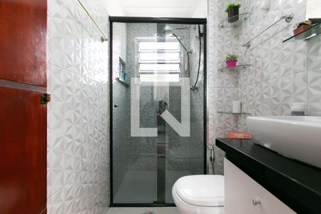 Apartamento à venda com 48m², 2 quartos e 1 vaga Apartamento à venda com 48m², 2 quartos e 1 vagaBanheiro