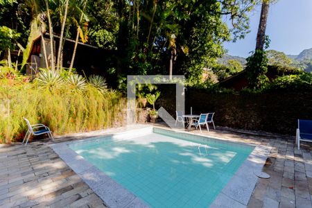 Apartamento à venda com 77m², 3 quartos e 2 vagasPiscina