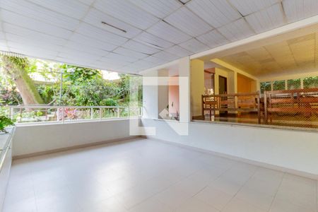 Apartamento à venda com 77m², 3 quartos e 2 vagasEspaço de Ginastica