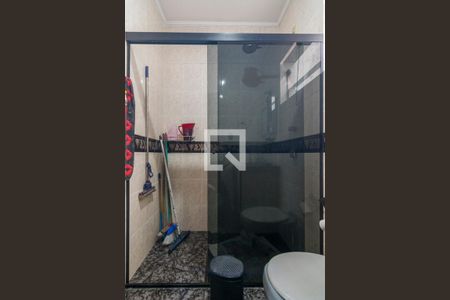 Casa à venda com 239m², 3 quartos e 4 vagas Casa à venda com 239m², 3 quartos e 4 vagasBanheiro