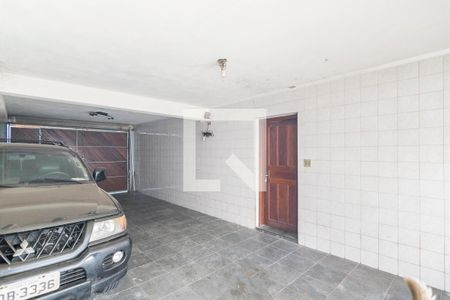 Casa à venda com 239m², 3 quartos e 4 vagas Casa à venda com 239m², 3 quartos e 4 vagasGaragem