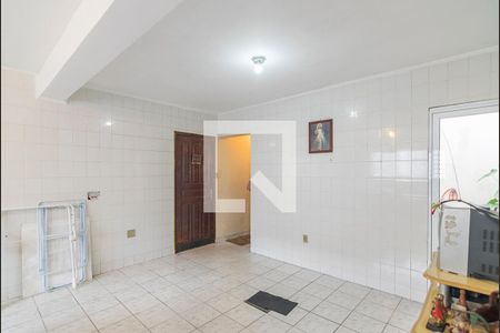 Casa à venda com 239m², 3 quartos e 4 vagas Casa à venda com 239m², 3 quartos e 4 vagasSala Edícula