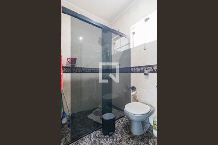 Casa à venda com 239m², 3 quartos e 4 vagas Casa à venda com 239m², 3 quartos e 4 vagasBanheiro