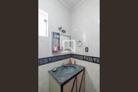 Casa à venda com 239m², 3 quartos e 4 vagas Casa à venda com 239m², 3 quartos e 4 vagasBanheiro