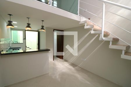 Sala de casa para alugar com 1 quarto, 45m² em Parque São Rafael, São Paulo