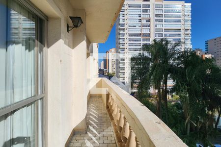 Sacada de apartamento para alugar com 4 quartos, 180m² em Santo Antônio, São Caetano do Sul