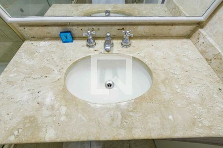 Apartamento para alugar com 400m², 5 quartos e 3 vagas Apartamento para alugar com 400m², 5 quartos e 3 vagasBanheiro Suíte 1