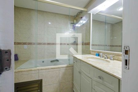 Apartamento para alugar com 400m², 5 quartos e 3 vagas Apartamento para alugar com 400m², 5 quartos e 3 vagasBanheiro Suíte 1