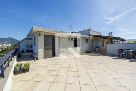 Apartamento para alugar com 400m², 5 quartos e 3 vagas Apartamento para alugar com 400m², 5 quartos e 3 vagasQuintal