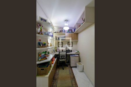 Apartamento para alugar com 400m², 5 quartos e 3 vagas Apartamento para alugar com 400m², 5 quartos e 3 vagasEscritório