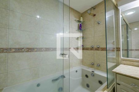 Apartamento para alugar com 400m², 5 quartos e 3 vagas Apartamento para alugar com 400m², 5 quartos e 3 vagasBanheiro Suíte 1