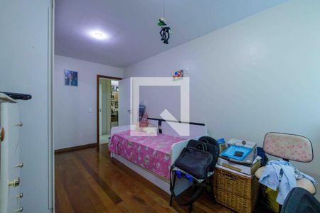 Apartamento para alugar com 400m², 5 quartos e 3 vagas Apartamento para alugar com 400m², 5 quartos e 3 vagasQuarto 2