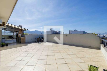 Apartamento para alugar com 400m², 5 quartos e 3 vagas Apartamento para alugar com 400m², 5 quartos e 3 vagasQuintal