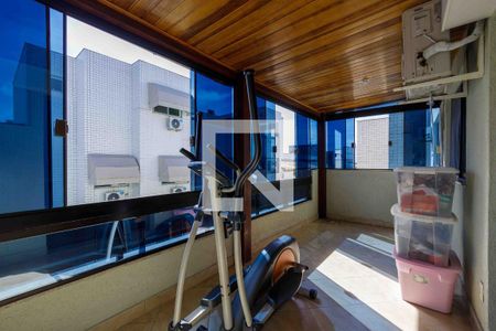 Apartamento para alugar com 400m², 5 quartos e 3 vagas Apartamento para alugar com 400m², 5 quartos e 3 vagasVaranda Suíte 1