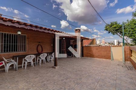 Casa à venda com 100m², 3 quartos e 2 vagas Casa à venda com 100m², 3 quartos e 2 vagasÁrea Externa