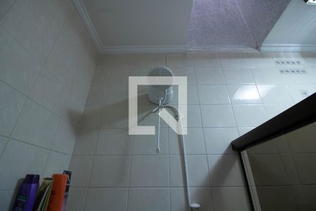 Casa à venda com 100m², 3 quartos e 2 vagas Casa à venda com 100m², 3 quartos e 2 vagasBanheiro