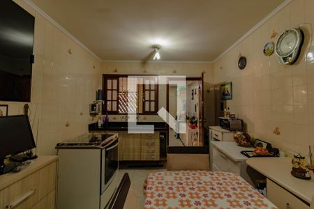 Casa à venda com 100m², 3 quartos e 2 vagas Casa à venda com 100m², 3 quartos e 2 vagasCozinha