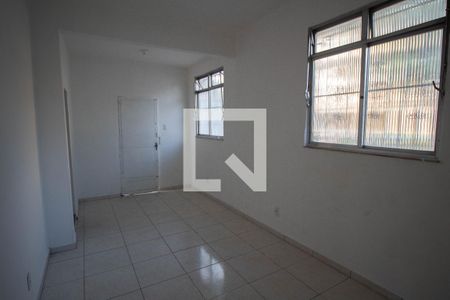 Sala de apartamento à venda com 2 quartos, 100m² em Olaria, Rio de Janeiro
