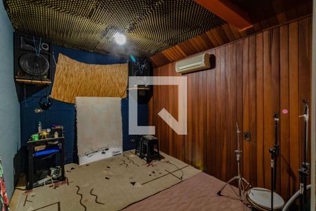 Casa à venda com 300m², 5 quartos e 4 vagasQuarto 5