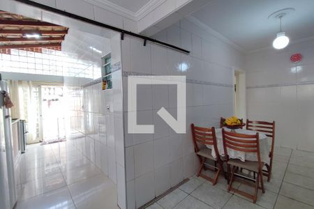 Casa à venda com 155m², 4 quartos e 3 vagasCozinha