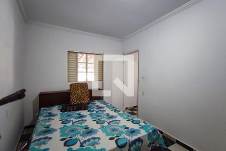 Casa à venda com 155m², 4 quartos e 3 vagasEdícula - Quarto