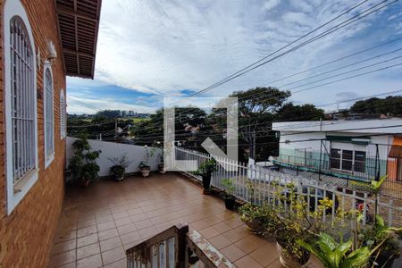 Casa à venda com 155m², 4 quartos e 3 vagasSacada