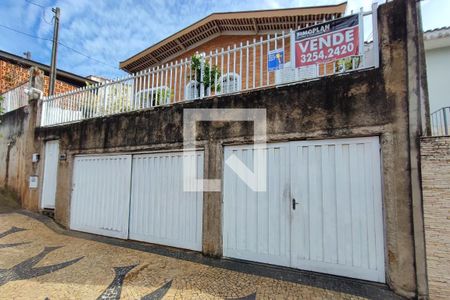 Casa à venda com 155m², 4 quartos e 3 vagasPLACA INSTALADA NA FACHADA