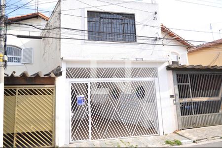 Casa à venda com 125m², 3 quartos e 2 vagasFachada