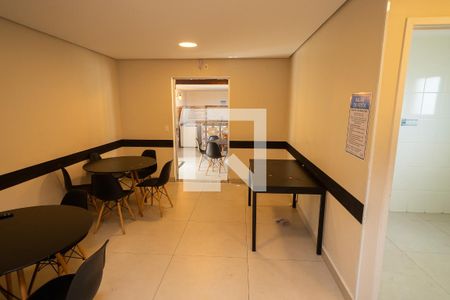 Apartamento à venda com 75m², 3 quartos e 1 vaga Apartamento à venda com 75m², 3 quartos e 1 vagaÁrea comum - Salão de festas